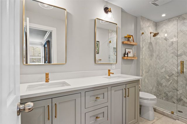 3600 Manderly Place, Fort Worth, TX 76109