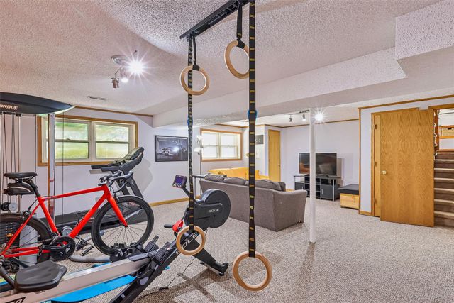 8839 Woodmayr Circle, Norwalk, IA 50211