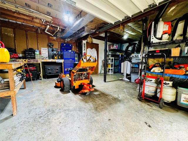 1664 Old US 25 Highway, Zirconia, NC 28790