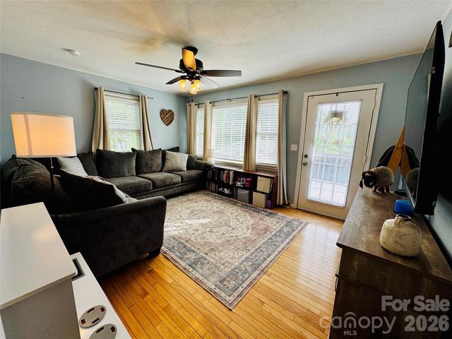 1664 Old US 25 Highway, Zirconia, NC 28790