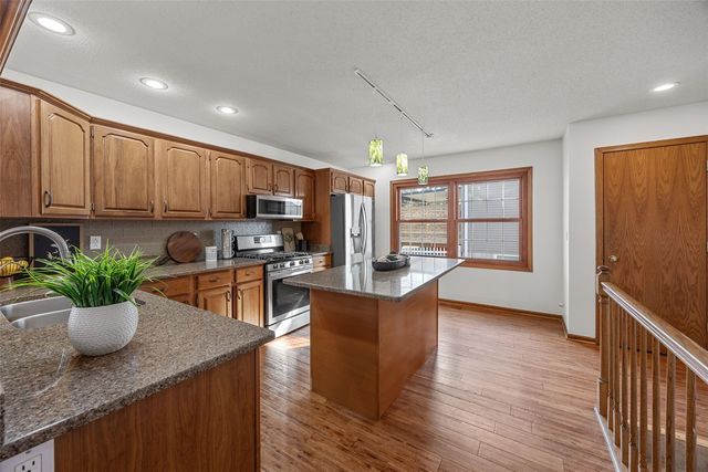 360 Partridge Avenue, Marion, IA 52302