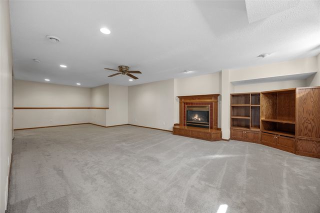 360 Partridge Avenue, Marion, IA 52302