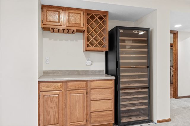 360 Partridge Avenue, Marion, IA 52302