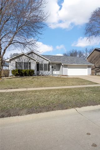 360 Partridge Avenue, Marion, IA 52302