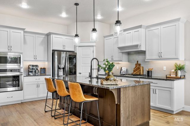 2025 Nordic Ave, Middleton, ID 83644