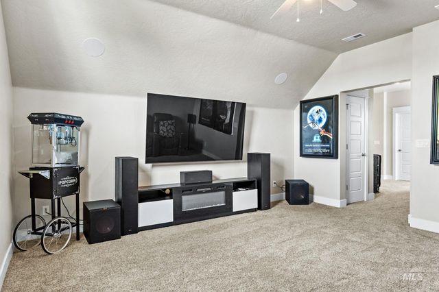 2025 Nordic Ave, Middleton, ID 83644