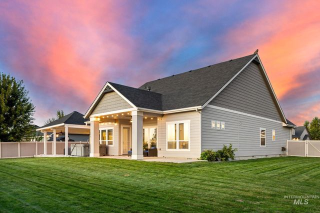 2025 Nordic Ave, Middleton, ID 83644