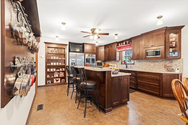 3922 Highway 2, Cohutta, GA 30710