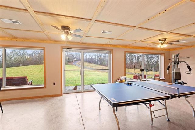 3922 Highway 2, Cohutta, GA 30710