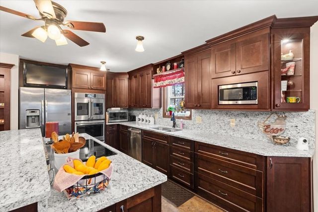 3922 Highway 2, Cohutta, GA 30710