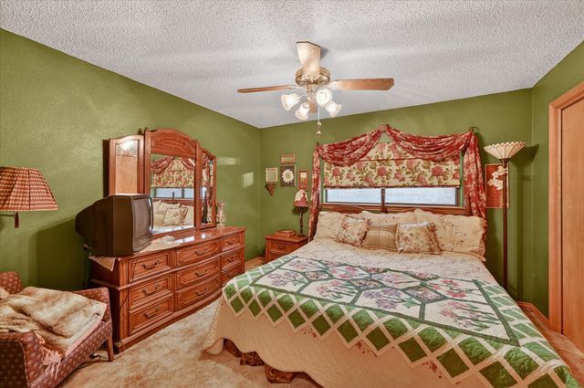 1605 Heather Court, Cleburne, TX 76033