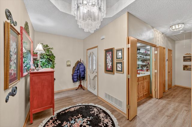 1605 Heather Court, Cleburne, TX 76033