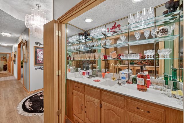 1605 Heather Court, Cleburne, TX 76033