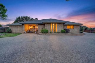 1605 Heather Court, Cleburne, TX 76033