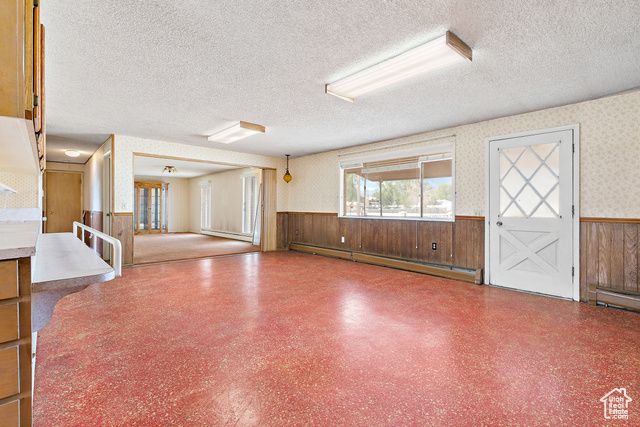11760 S 2260 W, Riverton, UT 84065