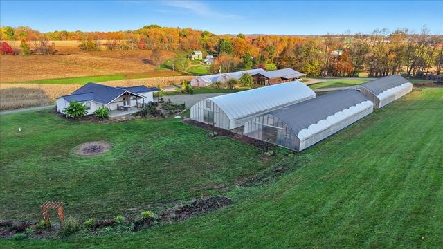 13904 Carey Lane, Danville, OH 43014