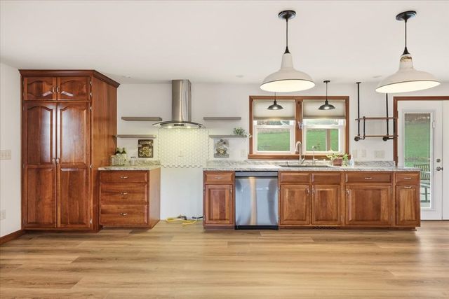 13904 Carey Lane, Danville, OH 43014