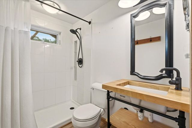 13904 Carey Lane, Danville, OH 43014