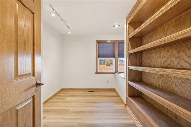 13904 Carey Lane, Danville, OH 43014