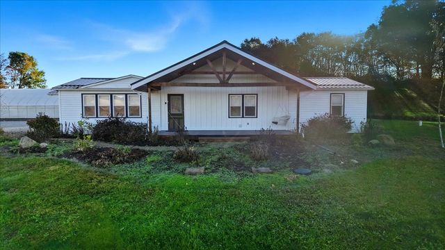 13904 Carey Lane, Danville, OH 43014