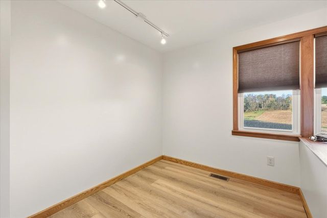 13904 Carey Lane, Danville, OH 43014