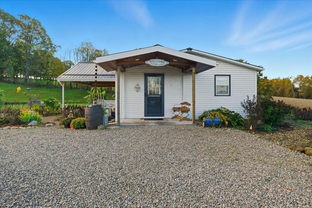 13904 Carey Lane, Danville, OH 43014