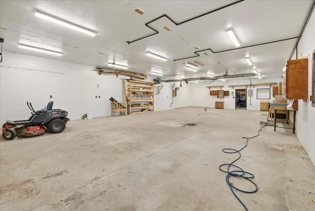 13904 Carey Lane, Danville, OH 43014