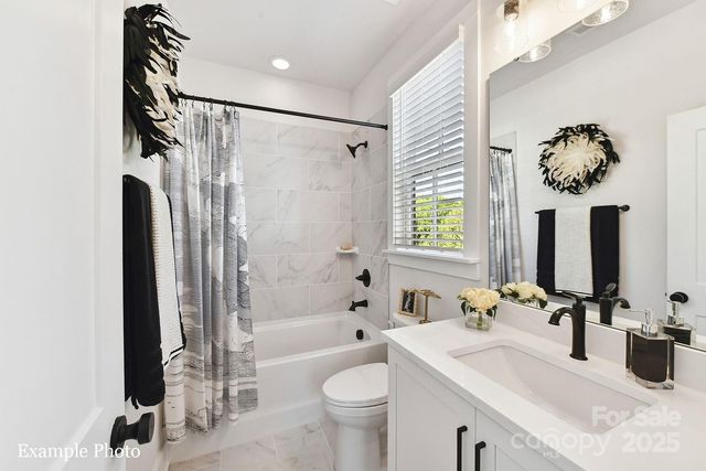 5056 Elm View Drive 15, Charlotte, NC 28277