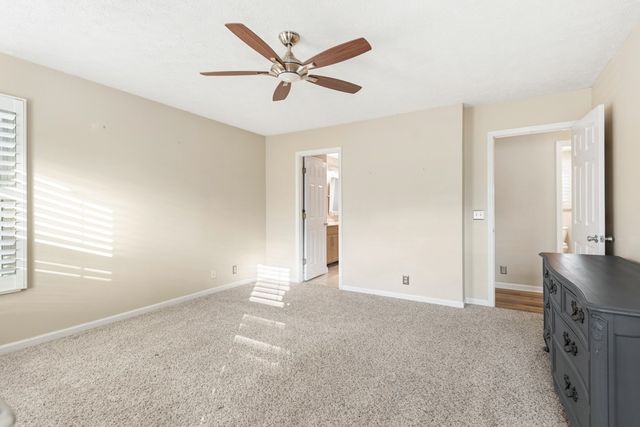 107 Waters Edge Ln, Hendersonville, TN 37075