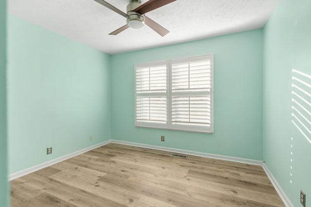 107 Waters Edge Ln, Hendersonville, TN 37075