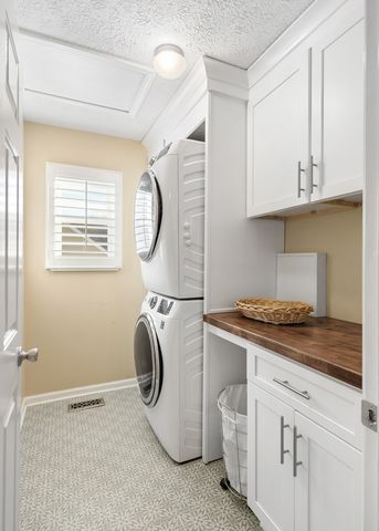 107 Waters Edge Ln, Hendersonville, TN 37075