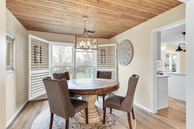 107 Waters Edge Ln, Hendersonville, TN 37075