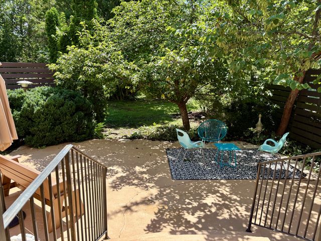 6317 Percy Dr, Nashville, TN 37205