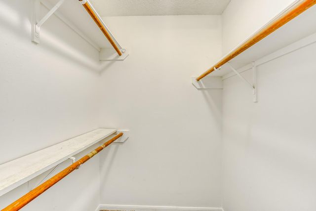 1635 Ridgebriar Drive, Houston, TX 77014