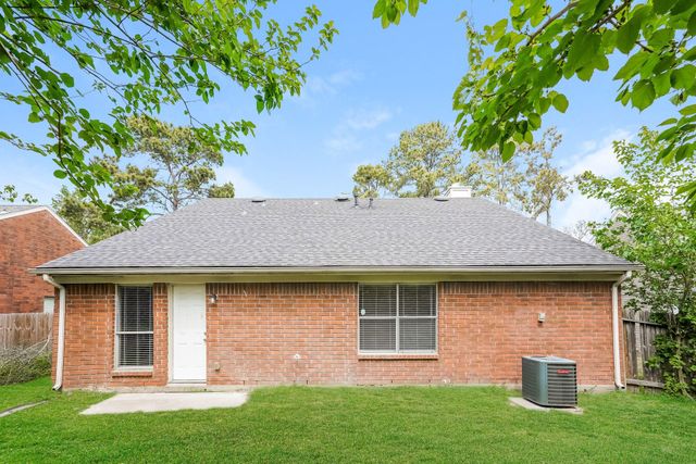 1635 Ridgebriar Drive, Houston, TX 77014