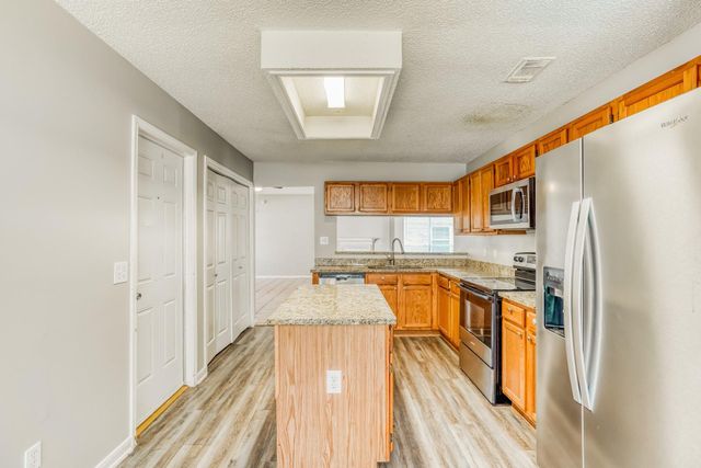 1635 Ridgebriar Drive, Houston, TX 77014