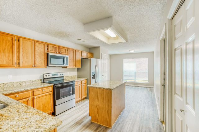 1635 Ridgebriar Drive, Houston, TX 77014