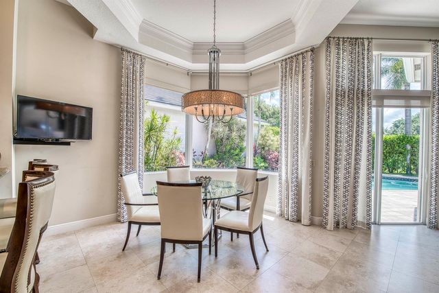 119 San Marita Way, Palm Beach Gardens, FL 33418