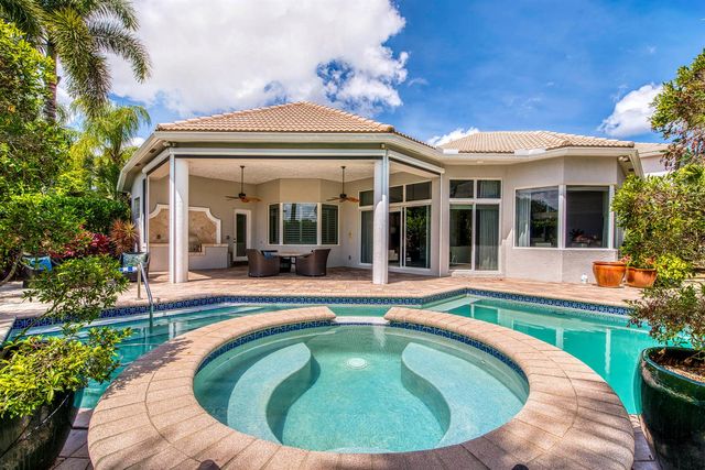 119 San Marita Way, Palm Beach Gardens, FL 33418