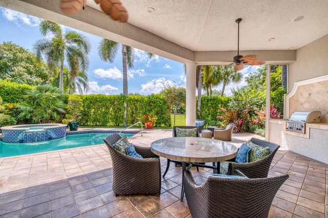 119 San Marita Way, Palm Beach Gardens, FL 33418