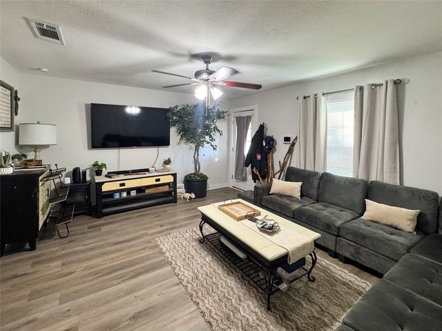 3206 Mitchell Street, Greenville, TX 75402