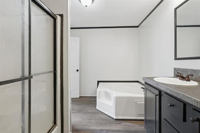 317 Thicket Rd, Sulphur, LA 70663