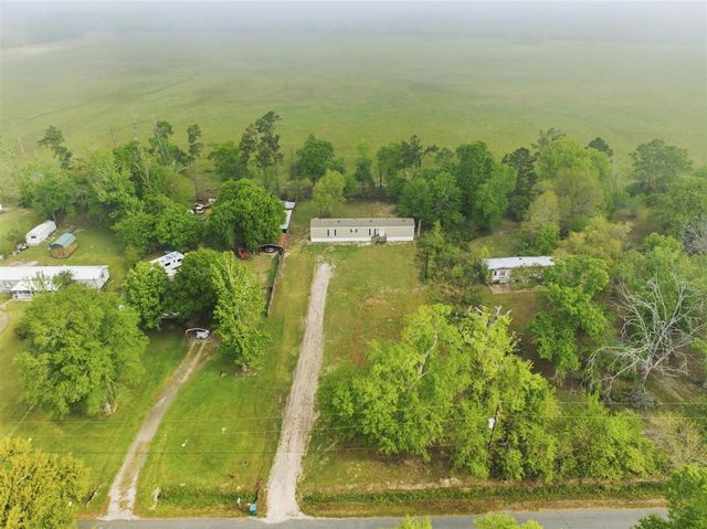 317 Thicket Rd, Sulphur, LA 70663