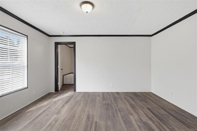 317 Thicket Rd, Sulphur, LA 70663