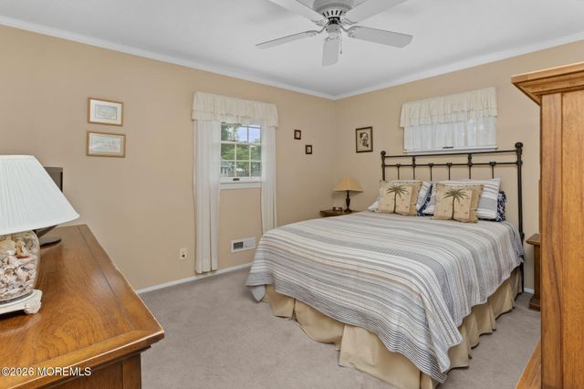 57 Pedee Place, Middletown, NJ 07748