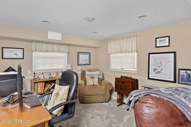 57 Pedee Place, Middletown, NJ 07748