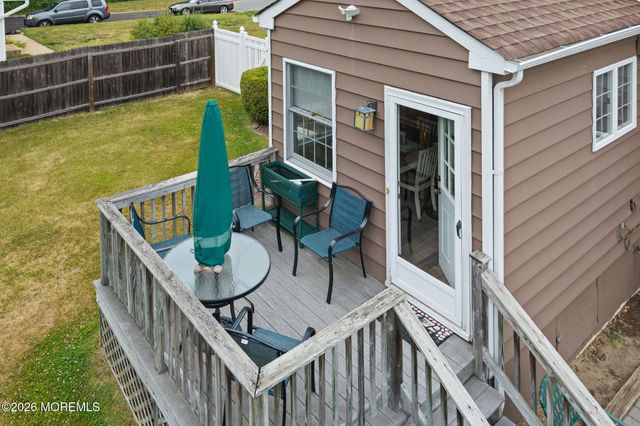 57 Pedee Place, Middletown, NJ 07748