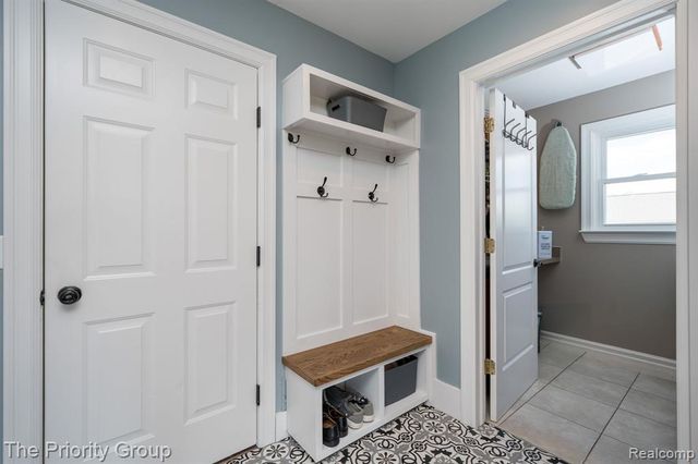 10270 County Line Road, Ortonville, MI 48462