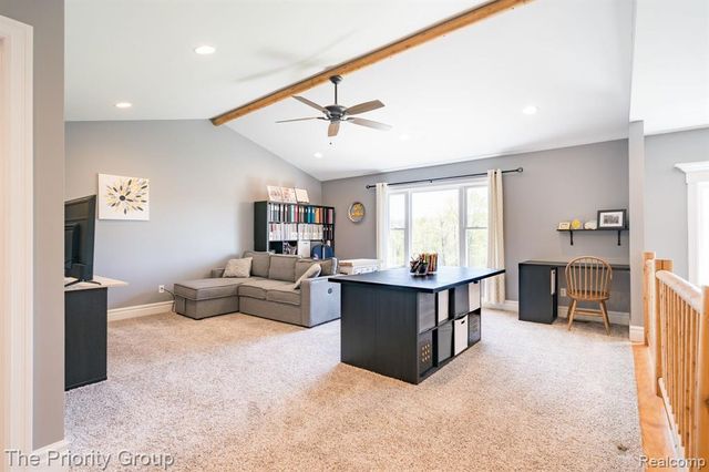 10270 County Line Road, Ortonville, MI 48462