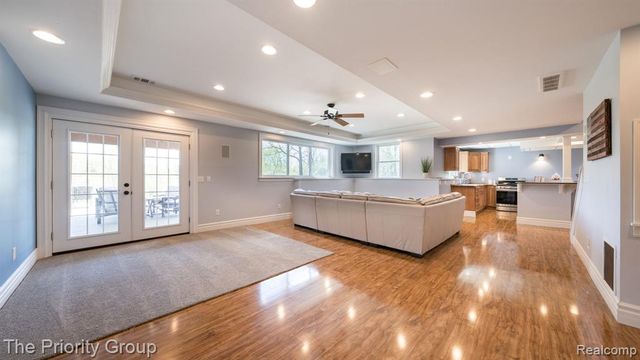 10270 County Line Road, Ortonville, MI 48462